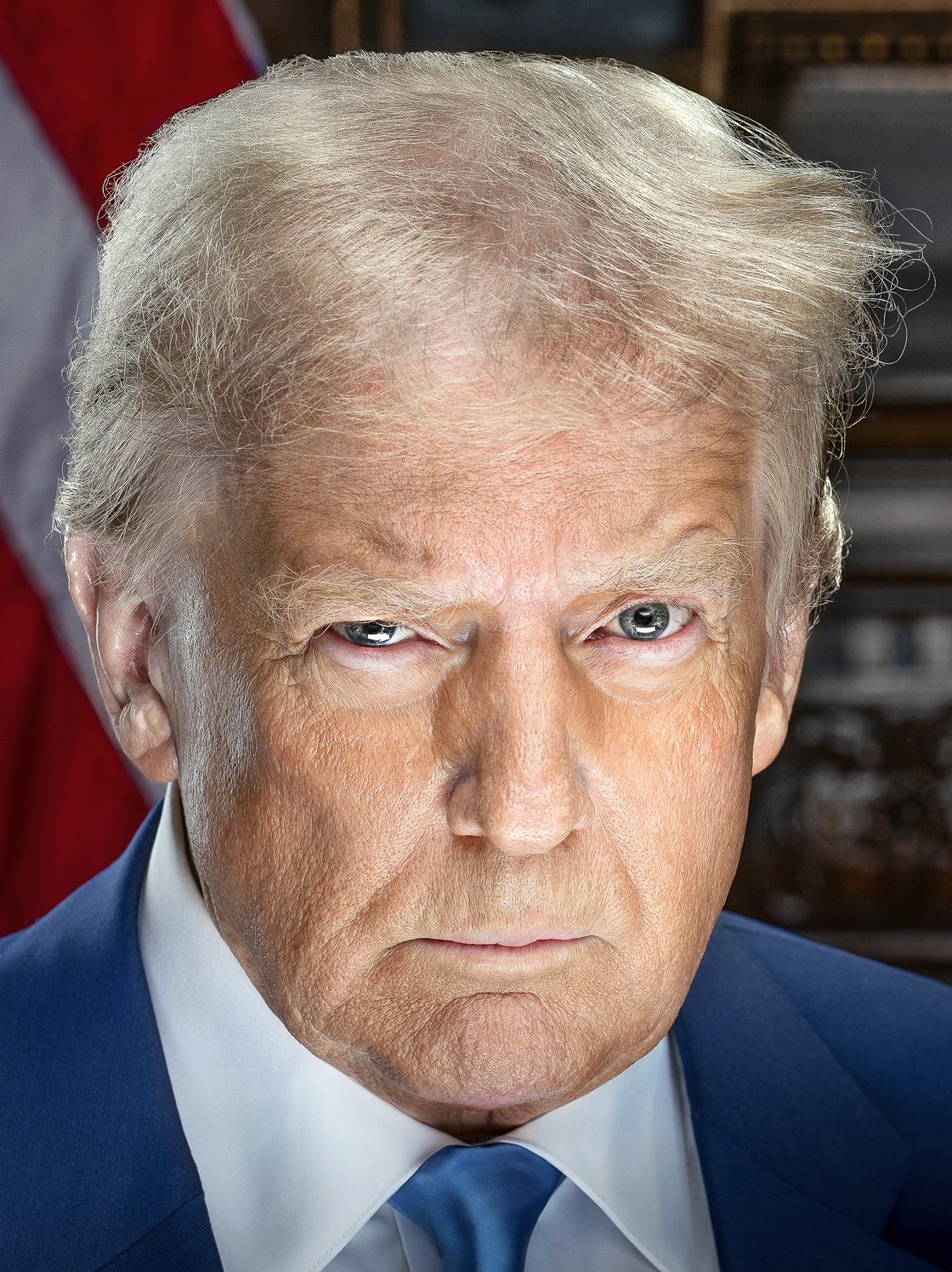 Donald_Trump_official_portrait,_2025_(headshot).jpg