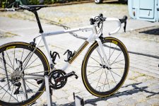 Naesen_Corsa_1_4_Copyright_Eddy-Merckx.jpg