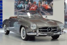 mercedes-benz-190-sl--freshly-restored-327362972-1.jpg