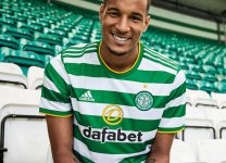 celtic_2020_2021_home_kit.jpg