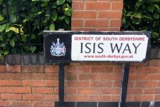 Residents-of-Isis-Waywant-street-name-changed.jpg