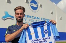 430D0E8B00000578-0-Brighton_have_bolstered_their_midfield_ranks_with_the_signing_of-a-67_1502115.jpg