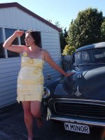 girls_pose_with_cars_wearing_the_latest_fashionable_dress_640_18.jpg