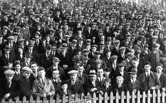 B&H Albion vs Brentford Jan 25th 1932.jpg
