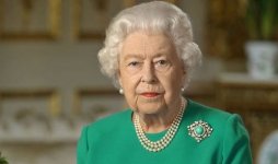 Queen-Elizabeth-refuses-annual-pay-rise-1340183.jpg