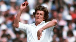 skynews-bob-willis-england-cricket_4856477 (1).jpg