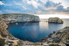 93144636-panoramic-view-of-dwejra-bay-with-fungus-rock-gozo-malta.jpg