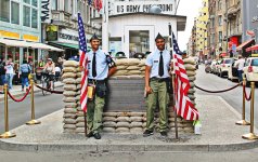 checkpoint-charlie.jpg