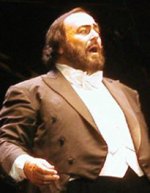 Luciano_Pavarotti_15.06.02_cropped.jpg
