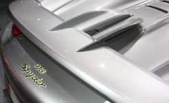 porsche-918-spyder-plug-in-hybrid-concept-rear-spoiler-and-badge-photo-333543-s-520x318.jpg