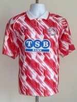 brighton-and-hove-albion-away-football-shirt-1991-1993-s_2365_1.jpg