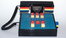 working-lego-phone.jpg