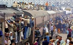 indian-train_.jpg