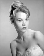 Jane-Fonda-classic-movies-6996026-400-500.jpg