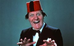 Tommy Cooper.jpg