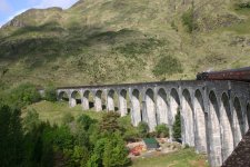 Jacobite_Glenfinnan_viaduct.jpeg