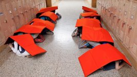 bulletproof-blankets-shield-school-shootings.si.jpg