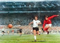 geoff hurst 2.jpg