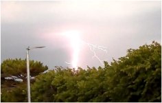 Lightning 180714 01.jpg