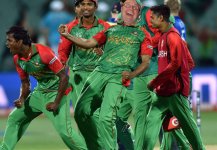 bangladesh_celebrate_afp.jpg
