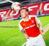 RUFC-Home-Kit-2016-17.jpg