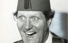 tommyCooper_1399721a.jpg