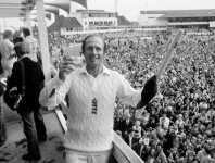 geoff-boycott-100th-hundred-1853238.jpg