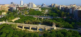 valencia-premium-turia-gardens.jpg