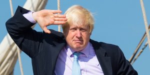 boris-Johnson-salute.jpg