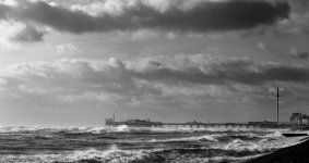 Brighton Pier Storm Doris NSC.jpg