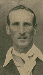 175px-Douglas_Jardine_Cigarette_Card.jpg