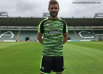 plymouth_argyle_17_18_puma_away_kit.jpg