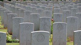 Bayeux-War-Cemetery.jpg
