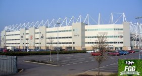 liberty-stadium-swansea-city-fc-external-view-1411749552.jpg