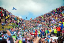 Tour-de-France-2014-Yorkshire-peloton-crowds-pic-SWPix-Welcome-to-Yorkshire.jpg