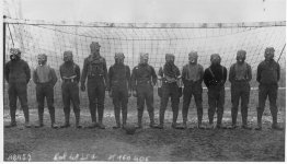 World_War_I,_British_soccer_team_with_gas_masks,_1916 (1).jpg