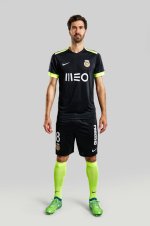 rio-ave-18-19-away-kit-5.jpg