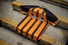 hull-city-18-19-home-kit--2-1.jpg