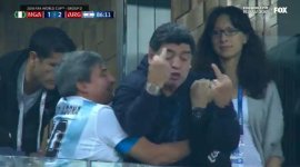 diego-maradona-double-middle-finger-argentina-goal-nigeria.jpg