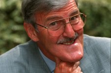 Jimmy-Hill-September-1998.jpg