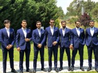 Iran-players-in-smart-suits.jpg