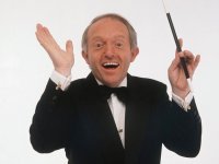 Paul-Daniels-2-630x473.jpg